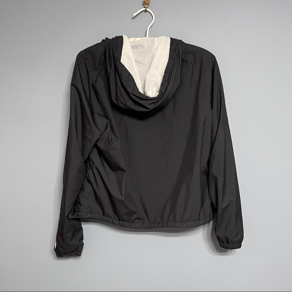 Abercrombie & Fitch Black Lightweight Hooded Windbreaker Jacket - Picture 3 of 7